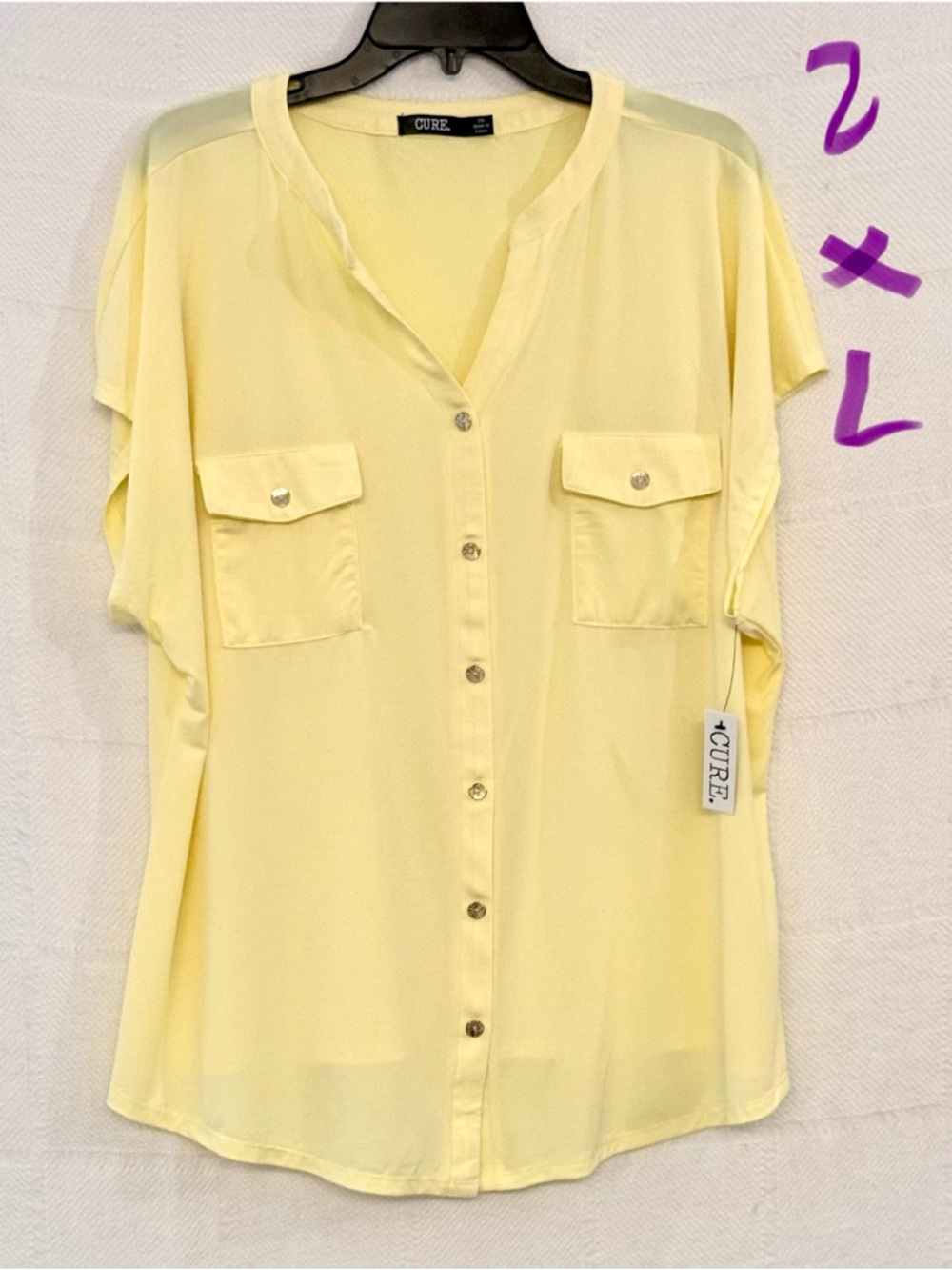 CURE Women's Light Yellow Short-Sleeve Button-Down Shirt